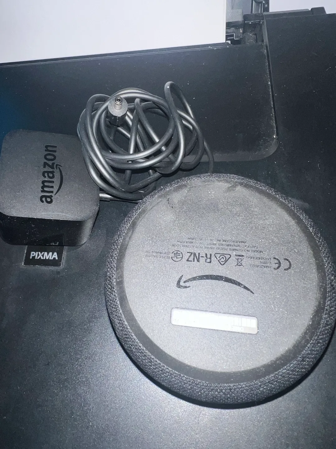 Amazon Echo Dot (3rd Gen) Smart Speaker with Power Adapter image indicator(2)