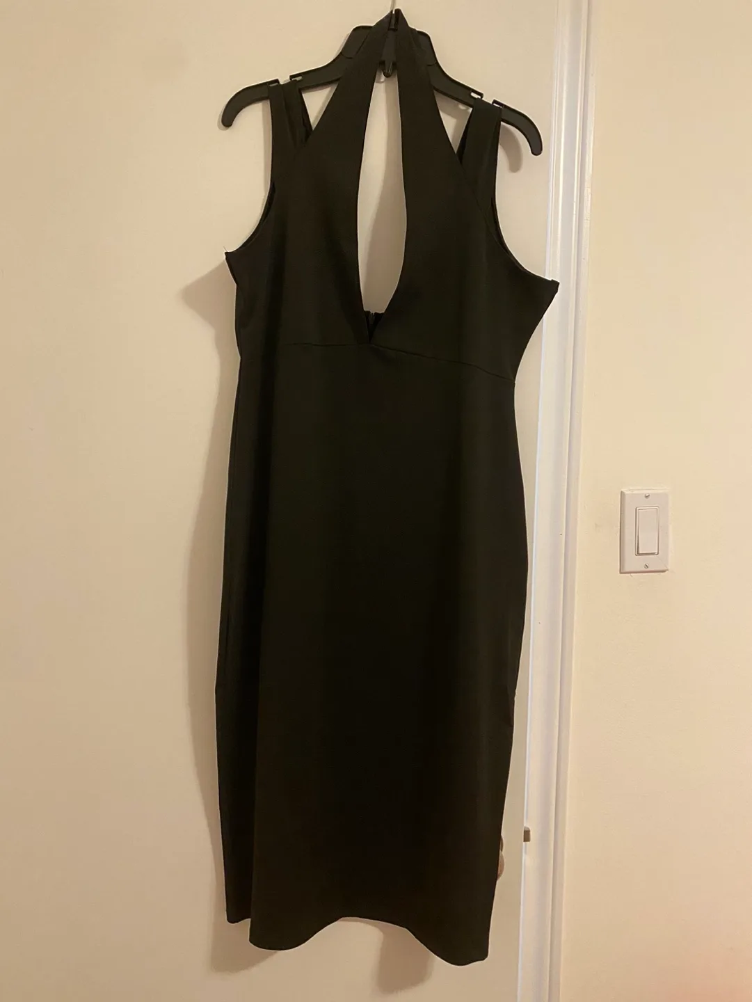 Black Halter Midi Dress - Size XXL (L) thumbnail