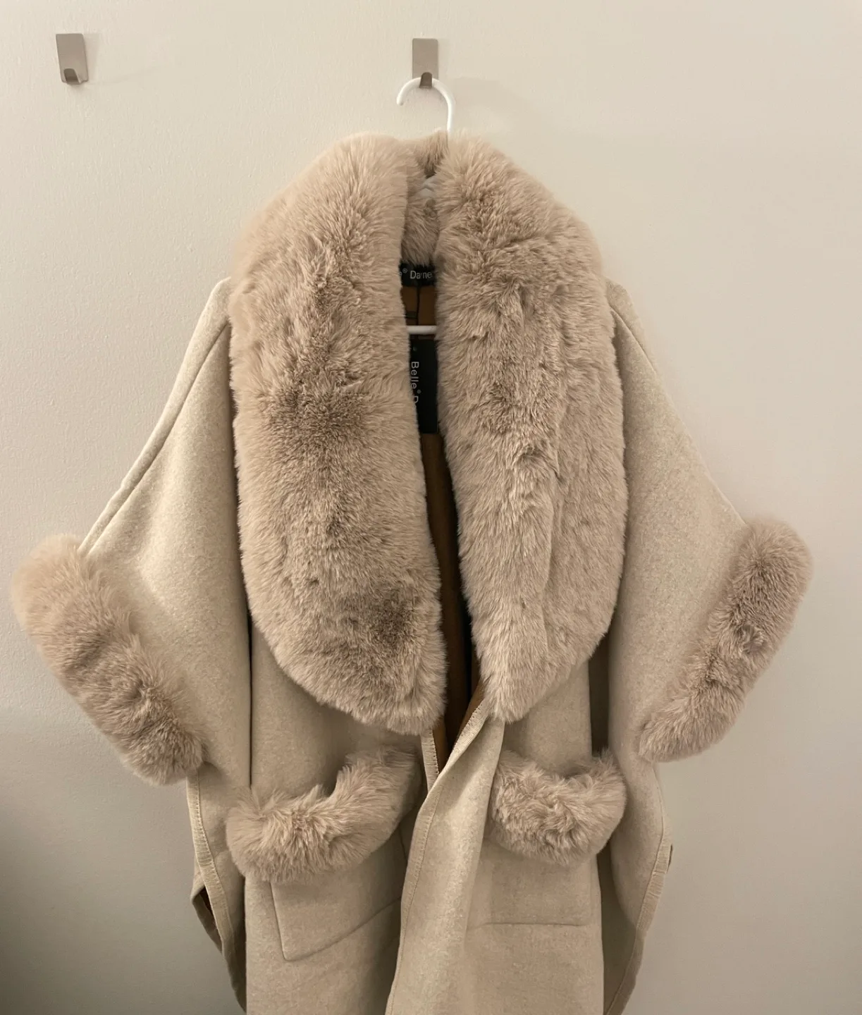 Beige Faux Fur Trim Poncho image indicator(2)
