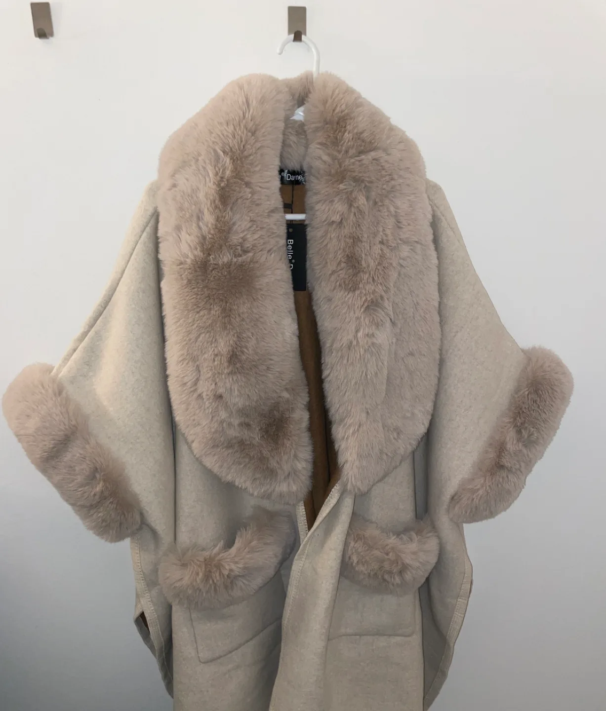 Beige Faux Fur Trim Poncho image indicator(4)
