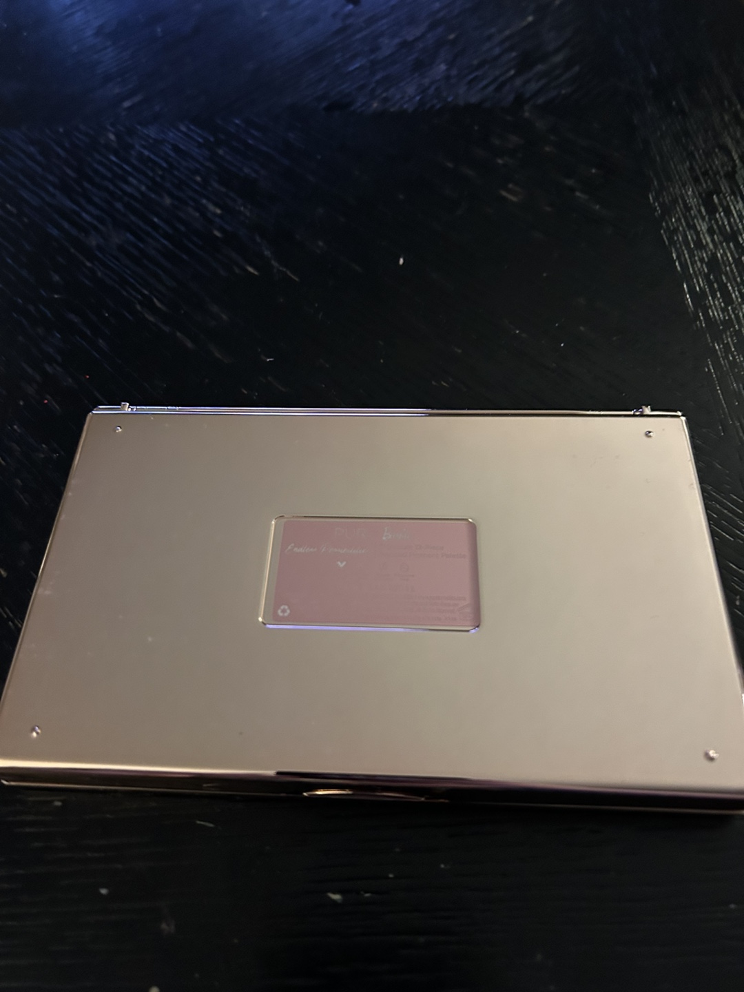 PÜR x Barbie eyeshadow palette - photo 3