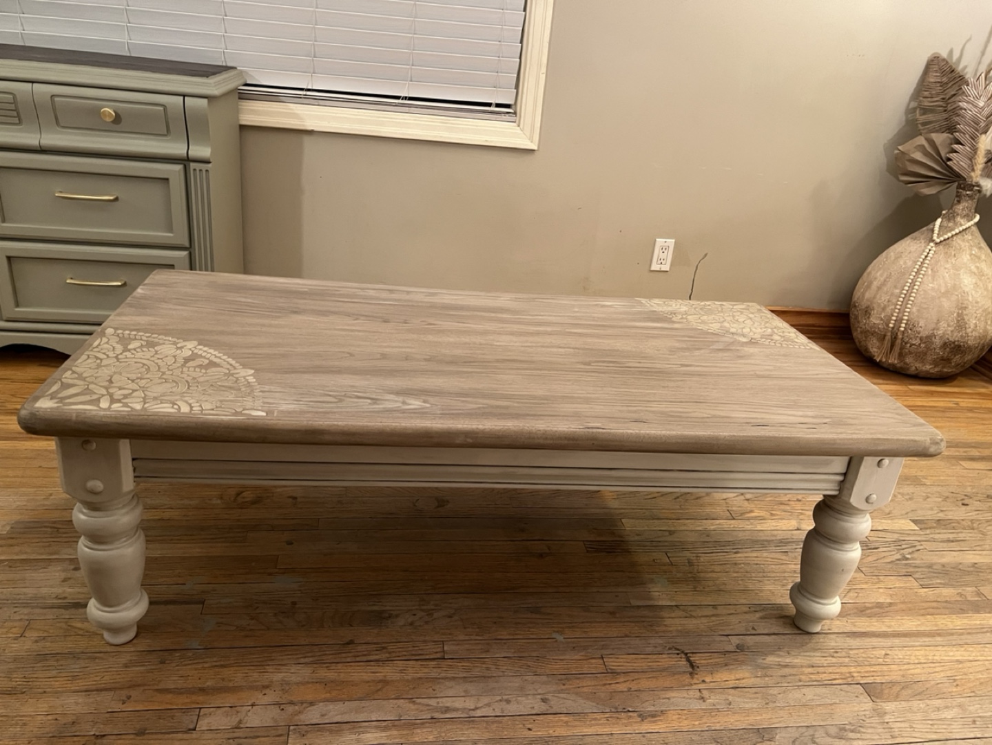 Rustic Farmhouse Coffee Table