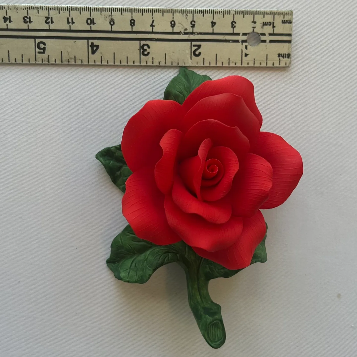 Vintage 1980 Mr Lincoln Porcelain Red Rose Flower Figurine image indicator(9)