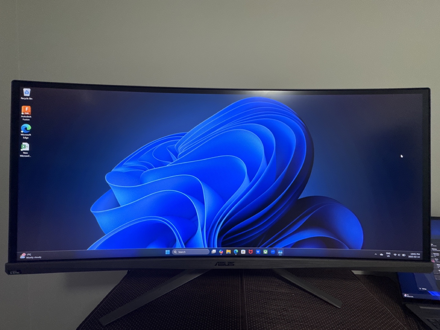 ASUS ROG Strix 4k Curved Gaming Monitor pg348q