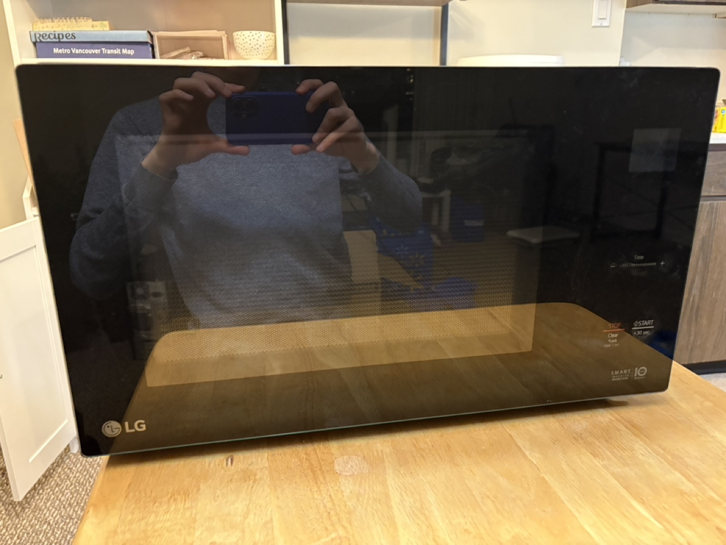 LG Microwave - MSCN1590G