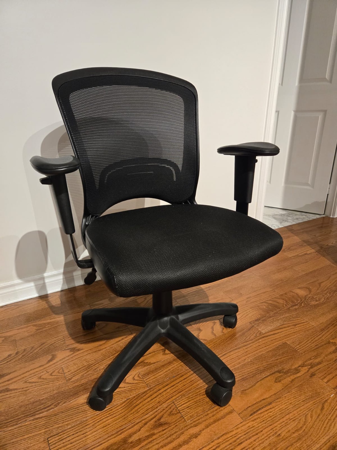 Black Mesh Office Chair