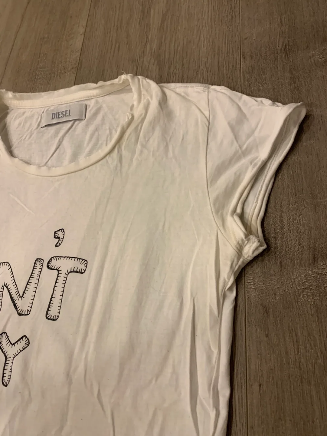 Diesel Women's Graphic T-Shirt Small image indicator(5)