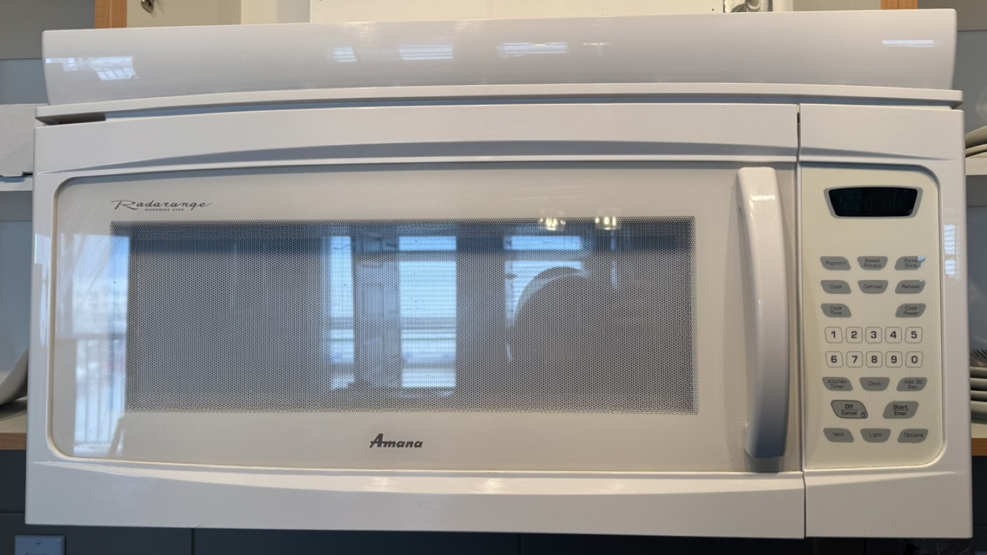 Amana Radarange Over-the-Range Microwave