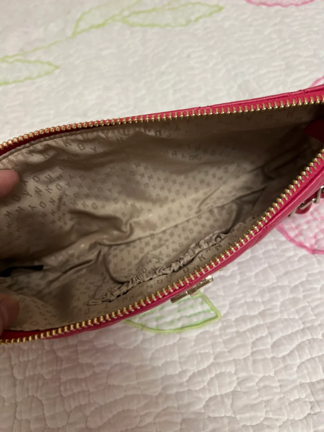 Pink DKNY Quilted Chain Bag image indicator(4)