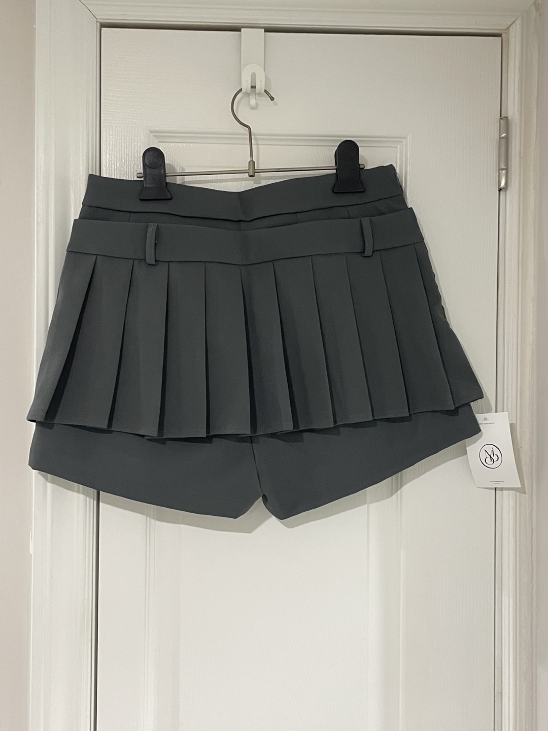 Women's Pleated skirt shorts - photo 2