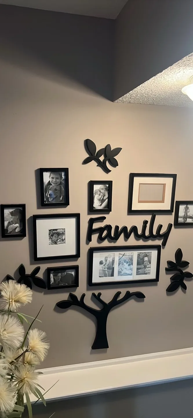 Family Photo Tree Wall Decor thumbnail