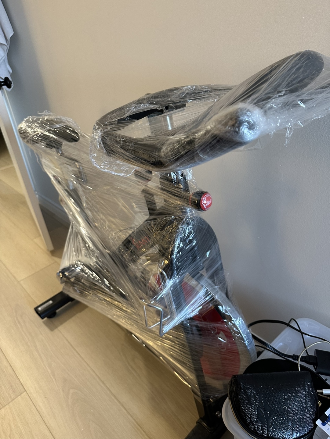 SUNNY HEALTH indoor Exercise Bike