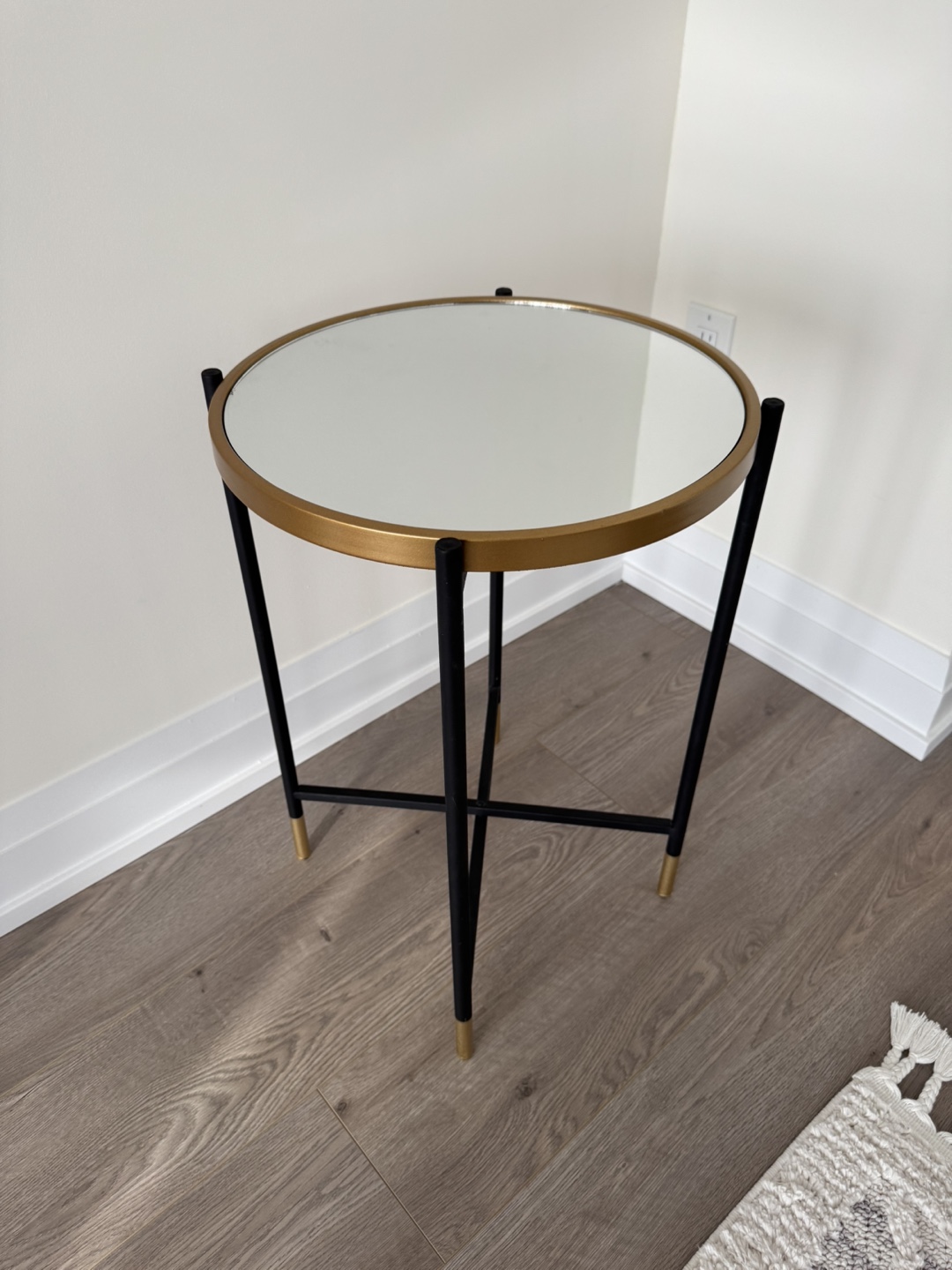 Structube End Table - photo 2