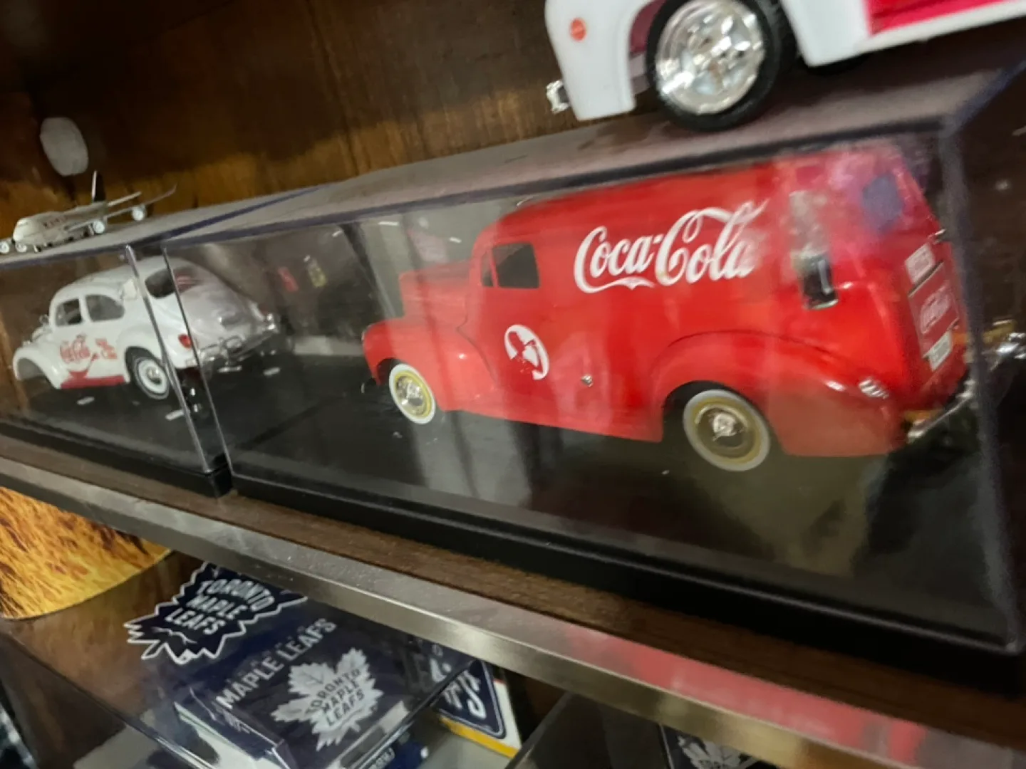 Coca-Cola Collectible Vehicle Set image indicator(5)