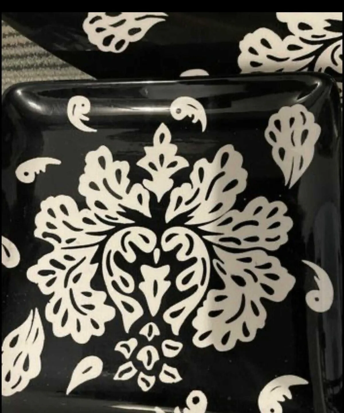 Large serving Bowl & Plates Set with Candle Holders image indicator(3)