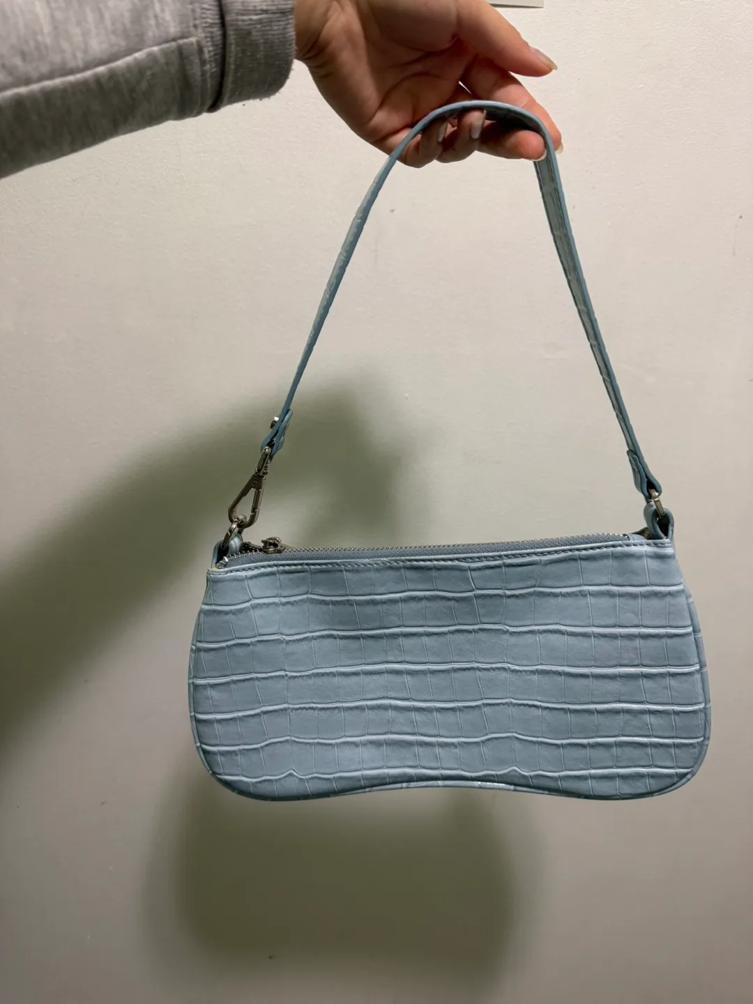 Light Blue Croc-Embossed Baguette Shoulder Bag image indicator(5)