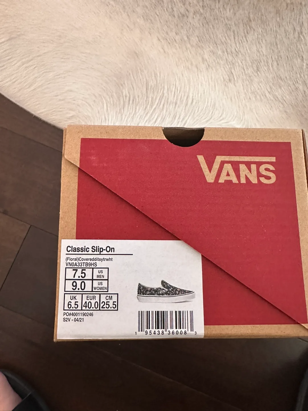 Women's Vans Classic Slip-On Floral Sneakers image indicator(4)