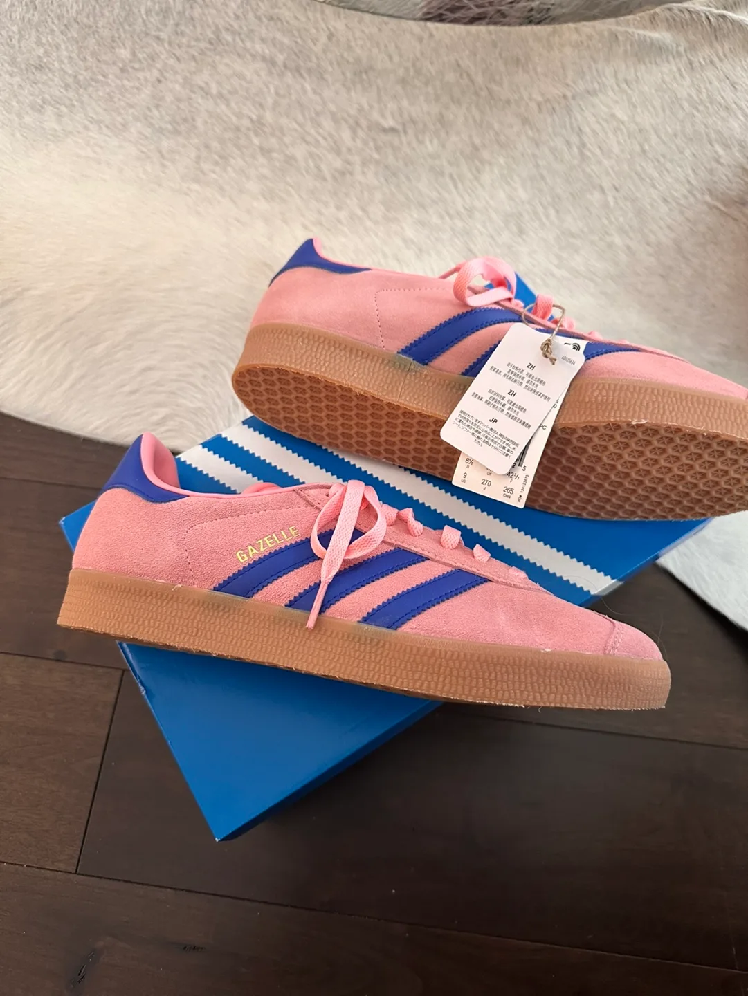 Adidas Gazelle Men’s/Women's Sneakers image indicator(2)