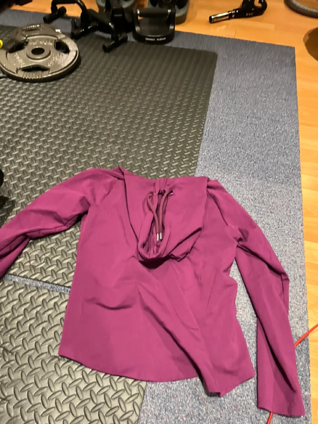 Puma Women's Purple Hoodie Size Large image indicator(2)