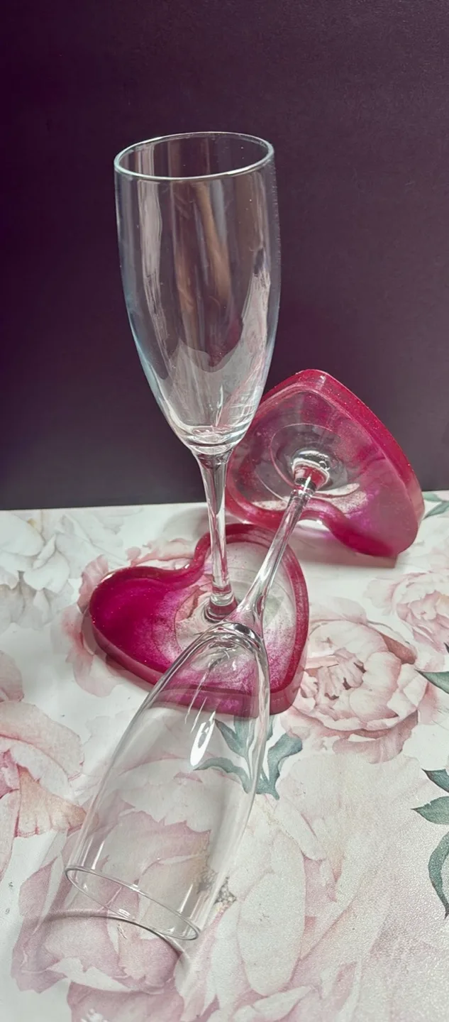 Champagne flutes with handmade resin heart coasters image indicator(3)