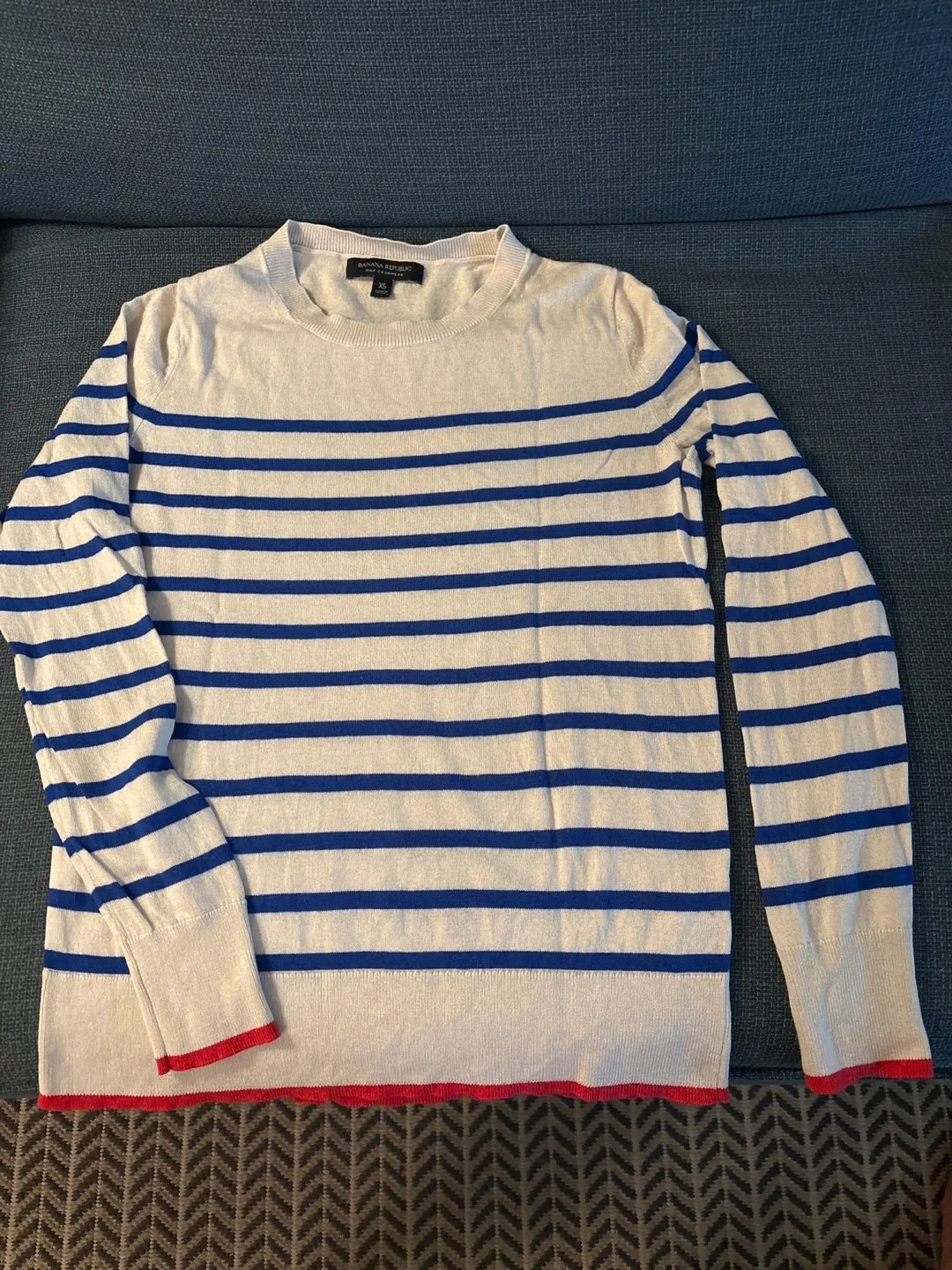 Banana Republic Silk Cashmere Striped Sweater XS image indicator(2)