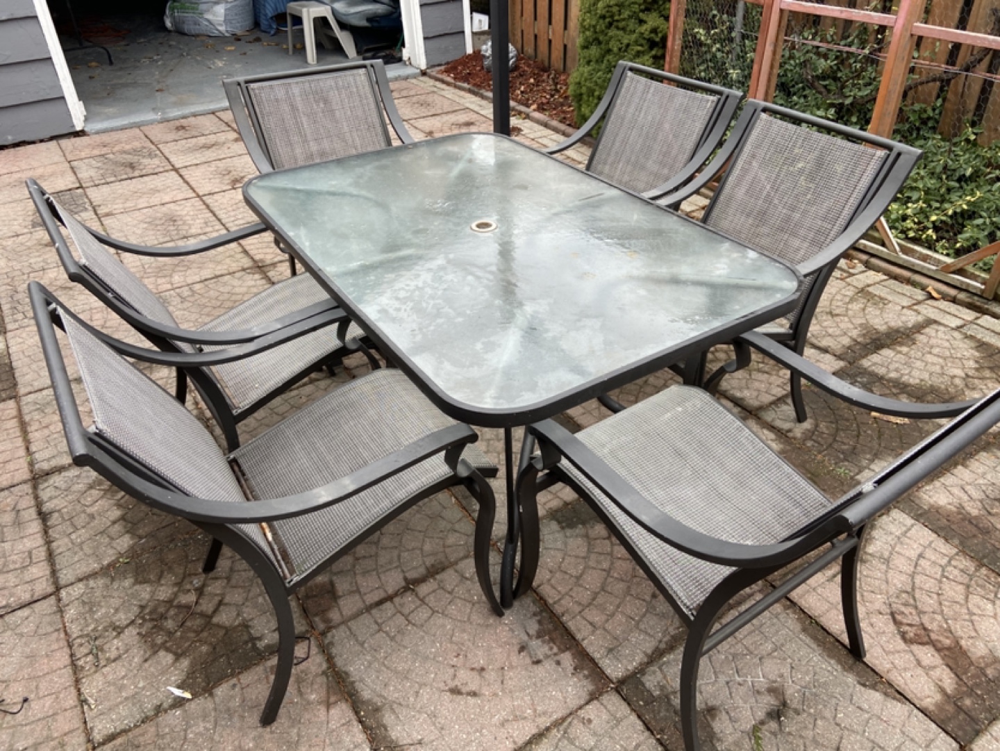 Outdoor Patio Set - 6 Chairs & Table