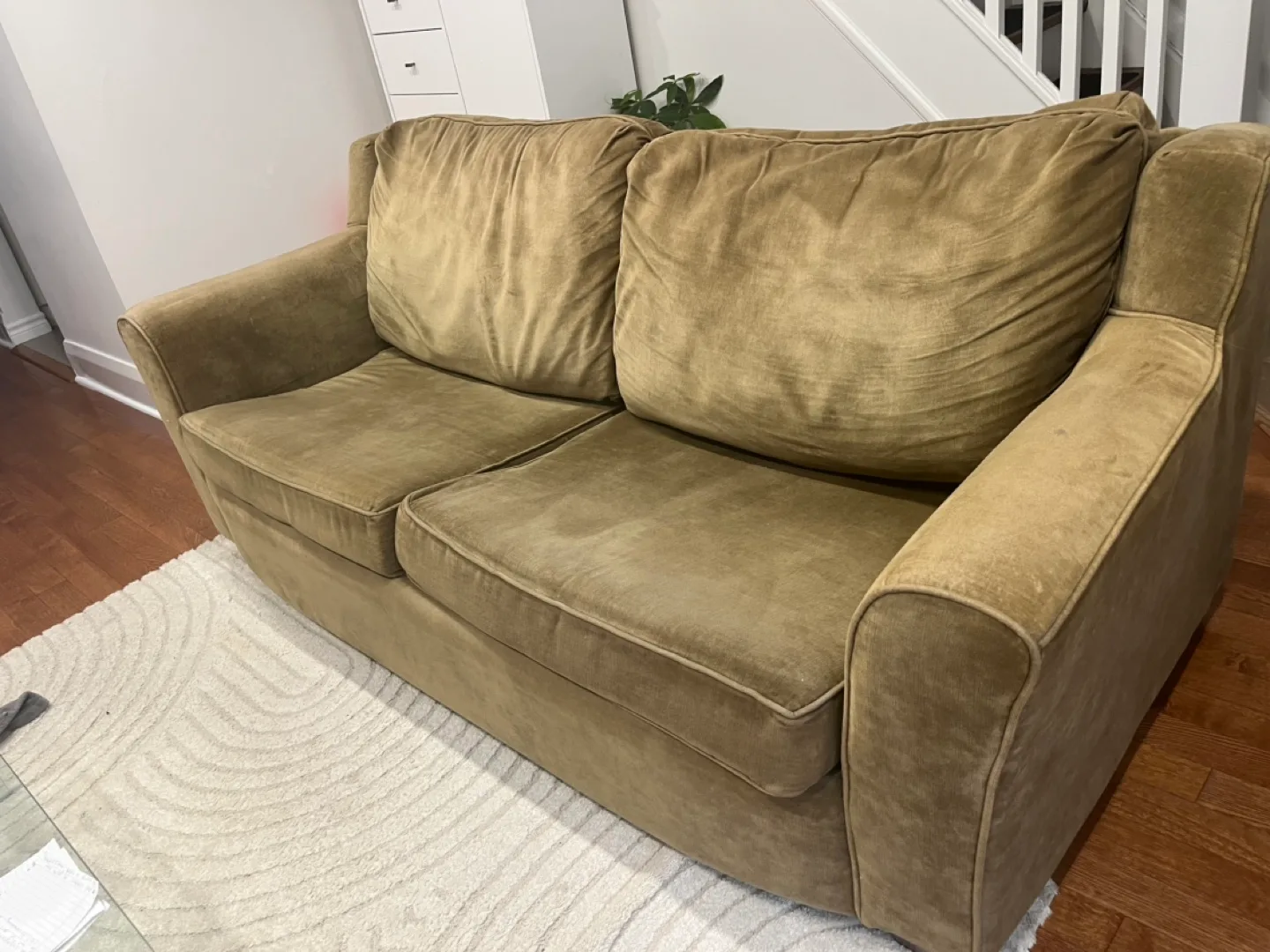 Used Decor Rest Pull Out Couch image indicator(2)