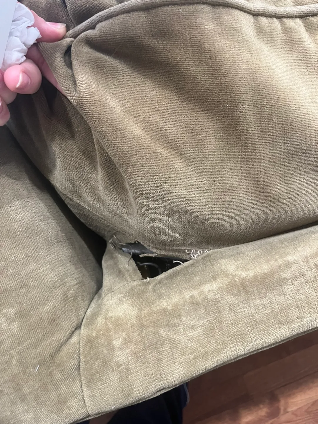 Used Decor Rest Pull Out Couch image indicator(5)