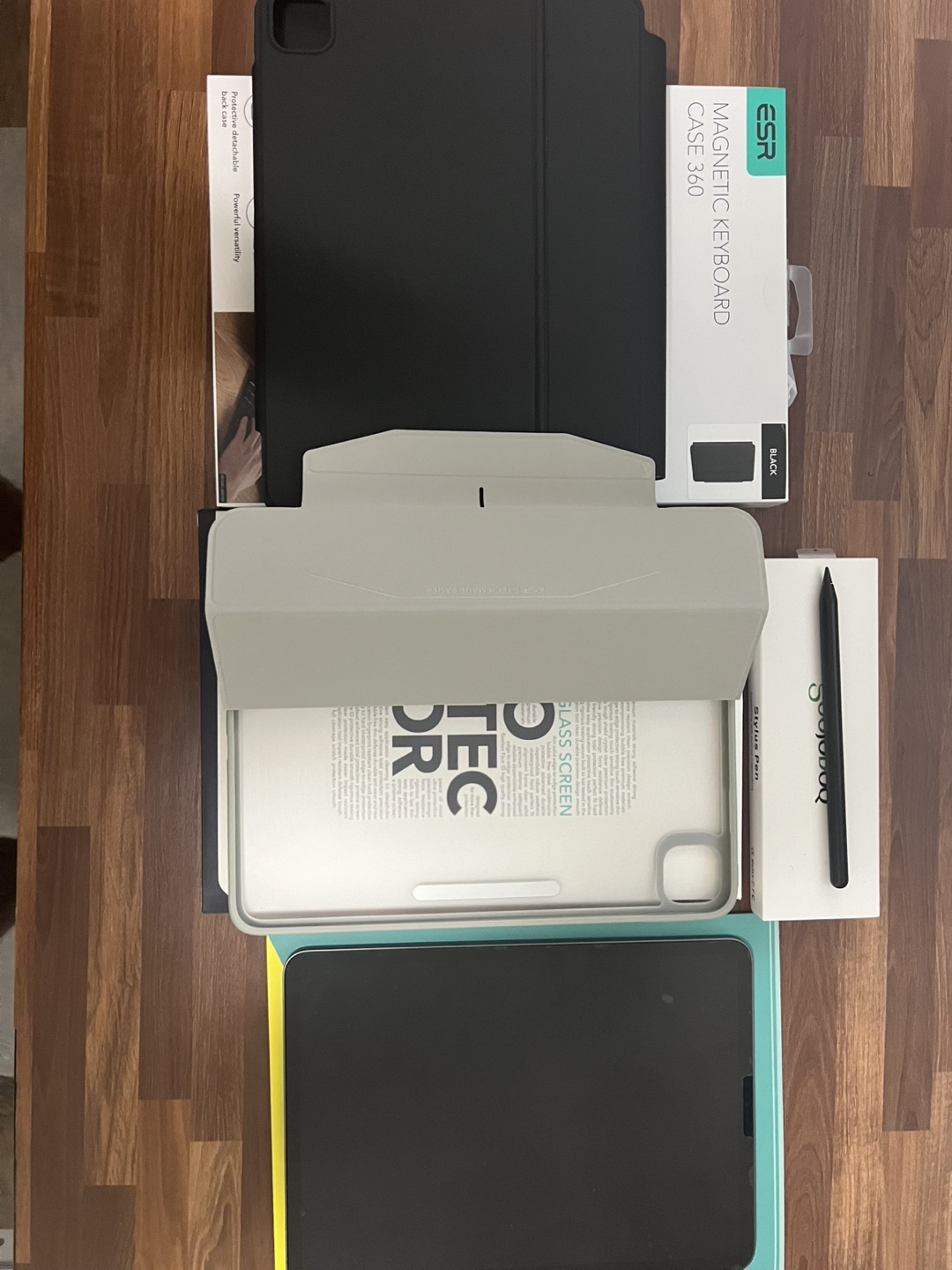 iPad Pro 11-inch with Accessories