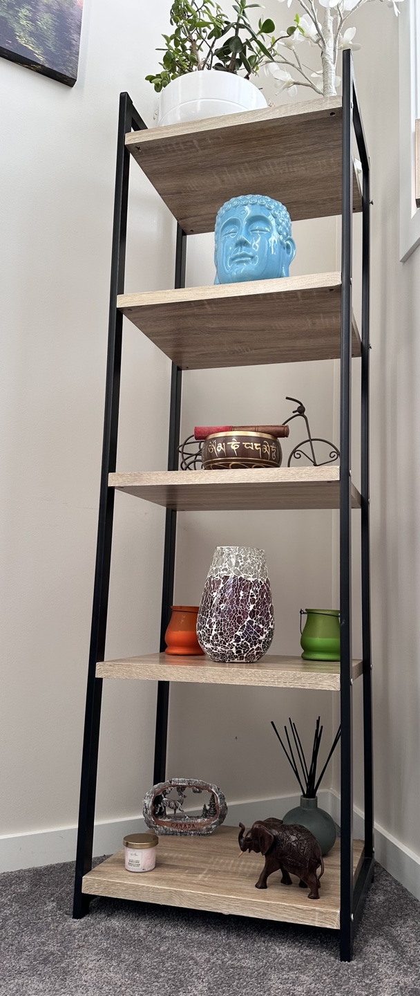 Five-shelf leaning bookcase with black metal frame - photo 3