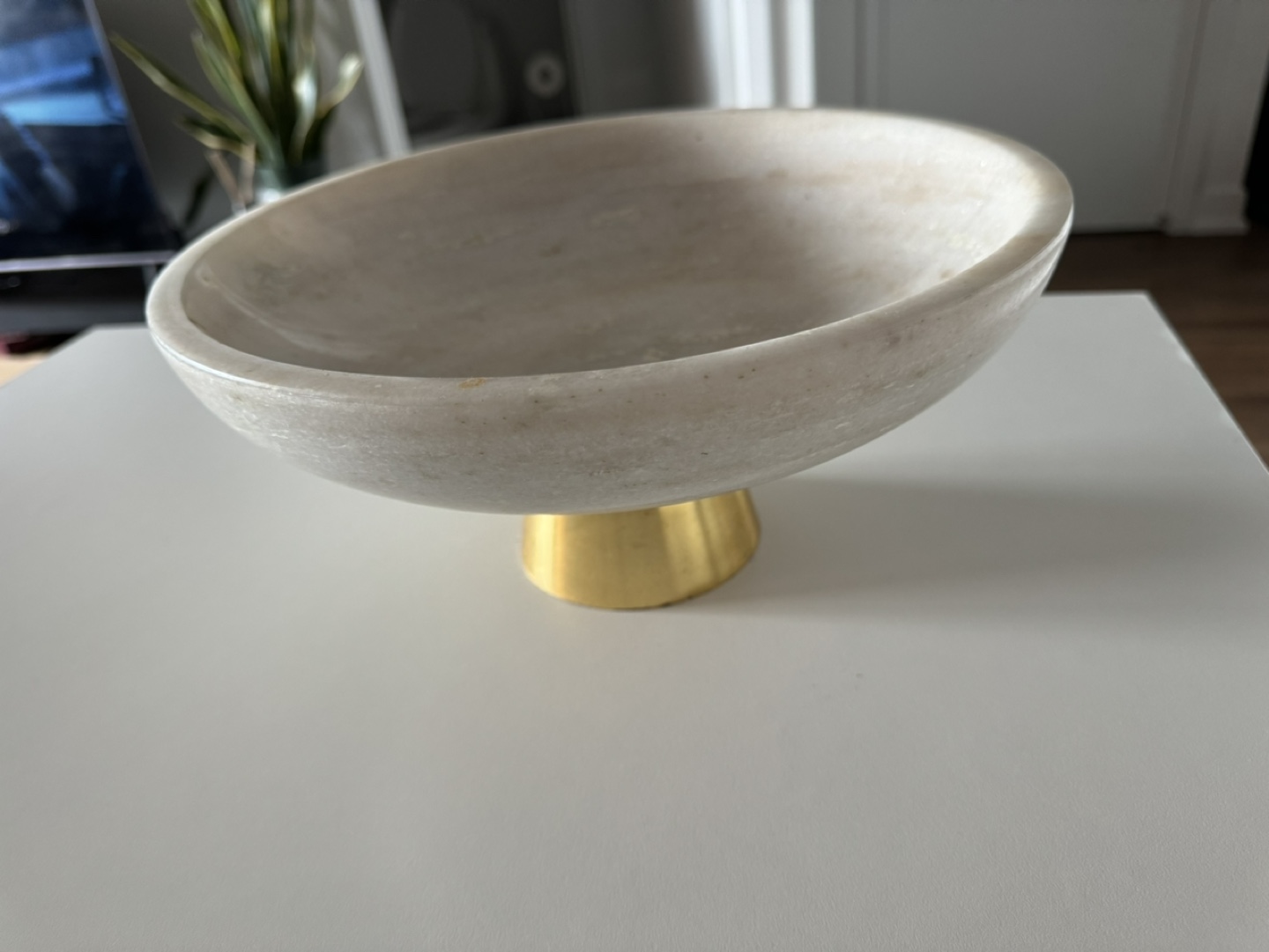 Marble Bowl with Gold Stand