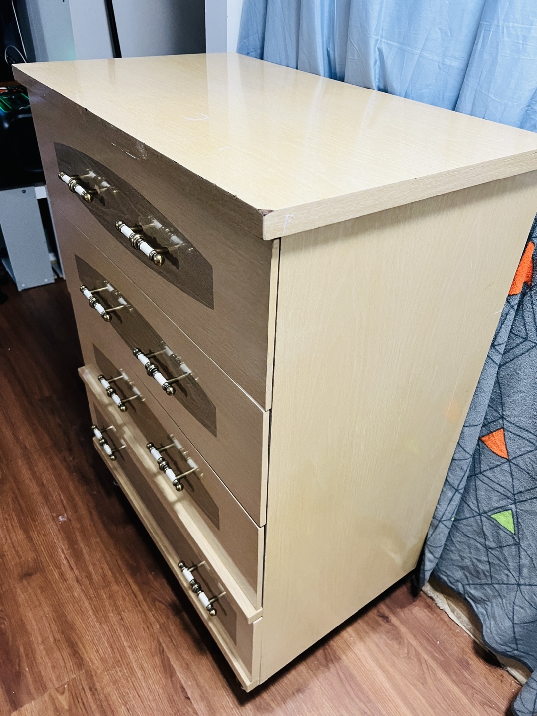 Wooden Dresser - photo 4