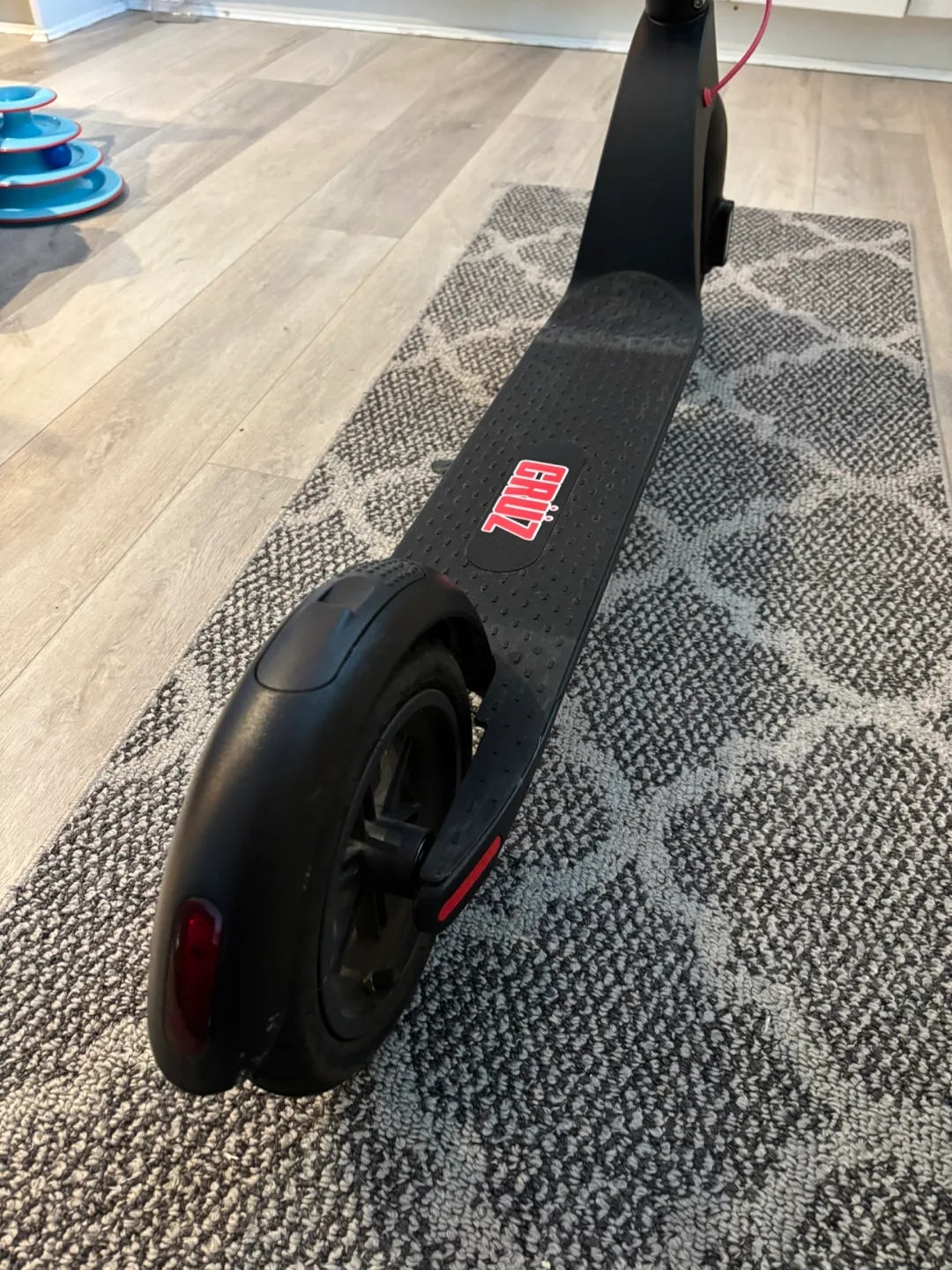 (Need gone asap) Electric Scooter (25km) barely used image indicator(6)