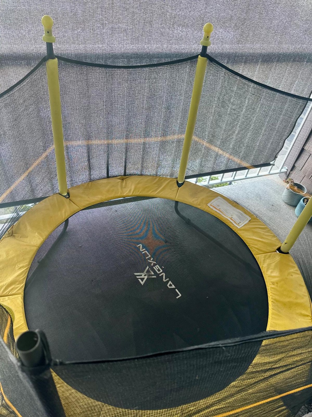 Kids' Trampoline with Safety Enclosure - photo 3