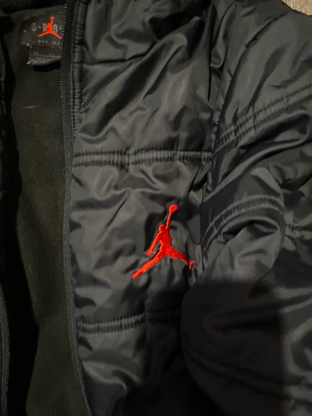 NEED IT GONE Jordan Boys' Black winter Jacket Size XL image indicator(2)