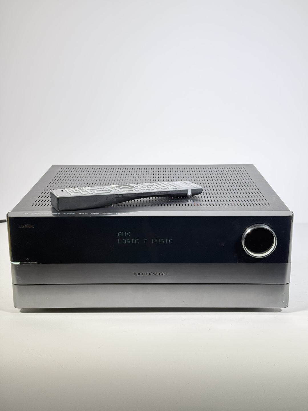 Harman Kardon AVR 7550 7..2 Channel Audio/Video Receiver | Karrot