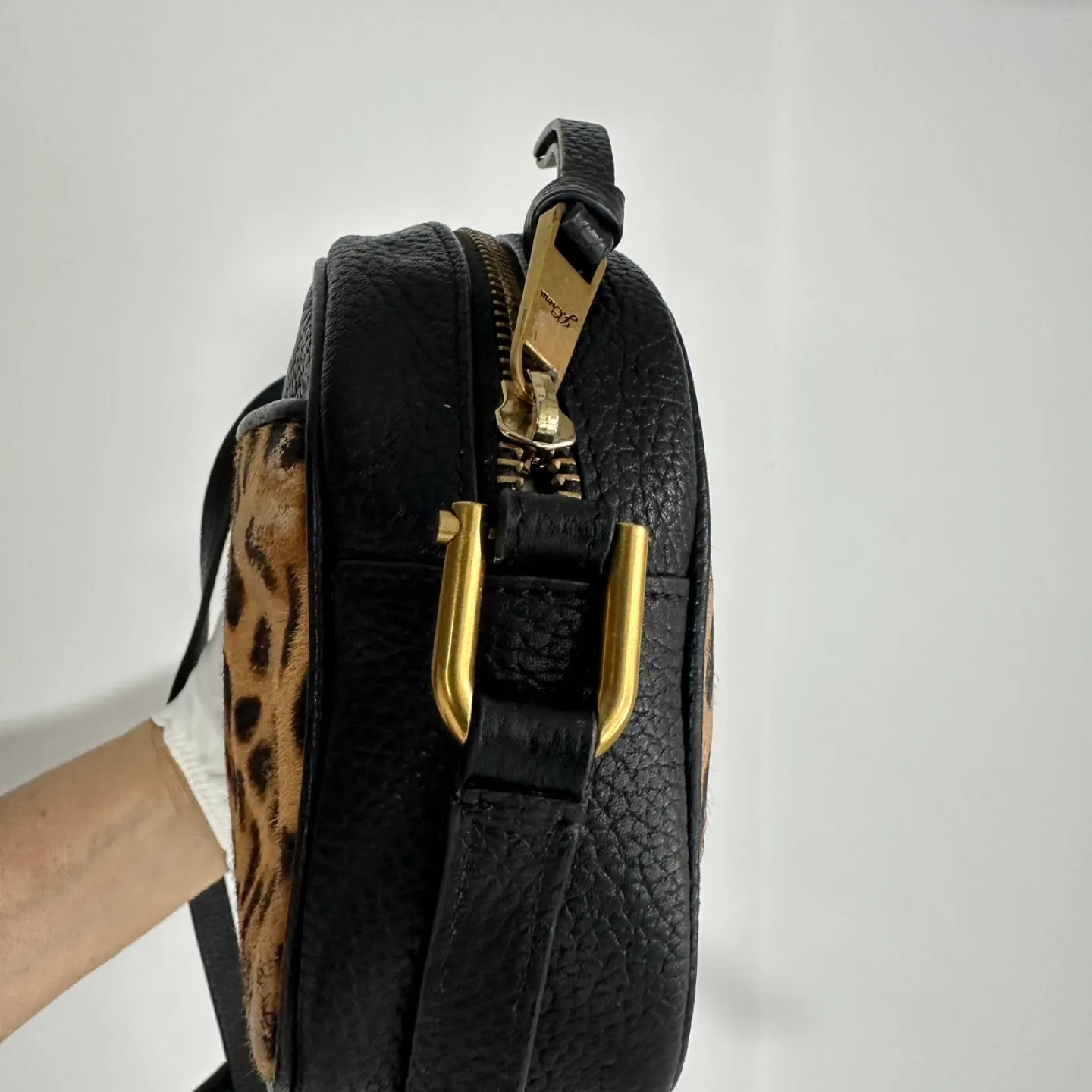 J Crew Devon Camera Bag Leopard Cow Hair Leather Crossbody Bag image indicator(3)