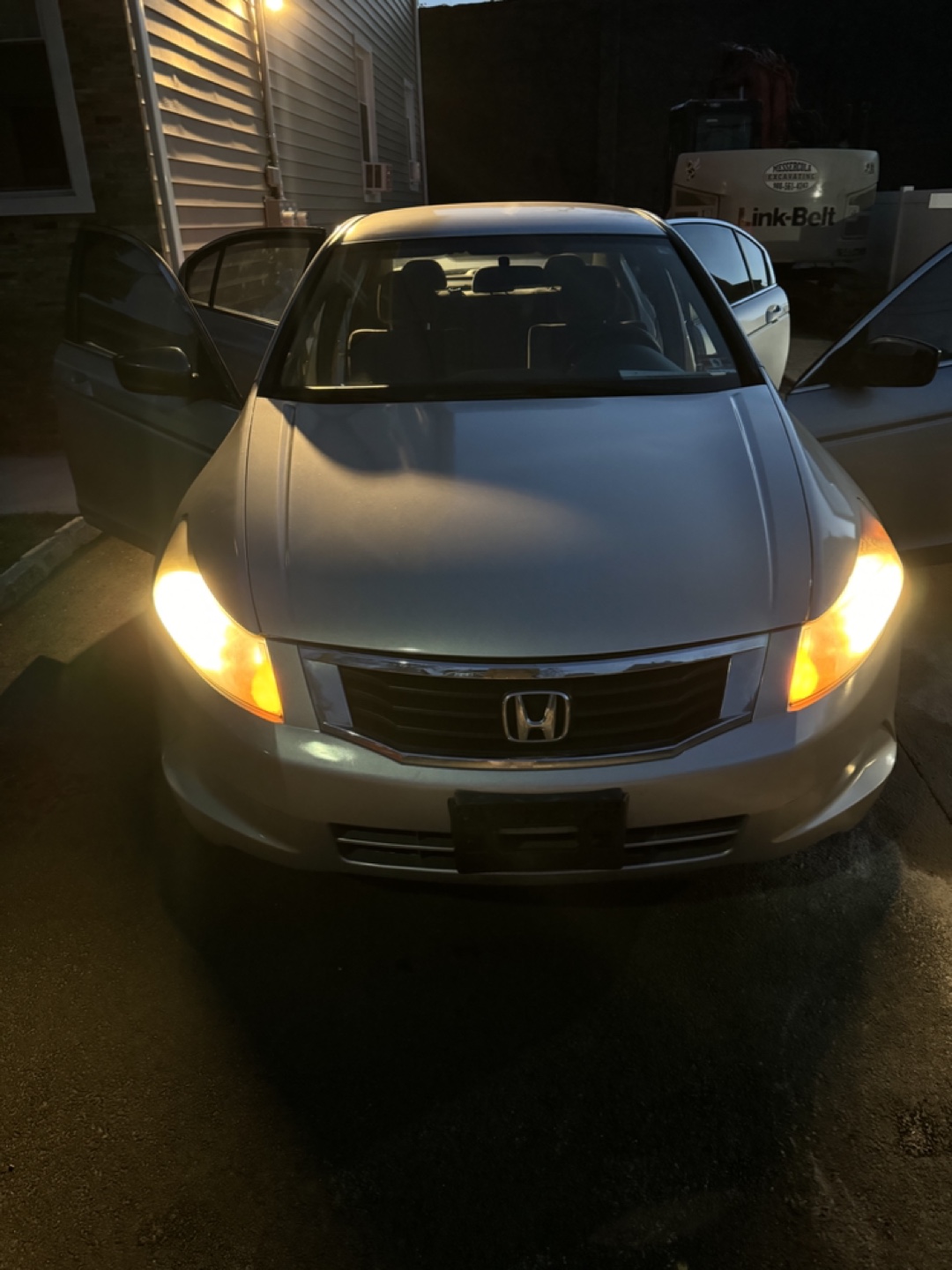 2009 Honda Accord Sedan - photo 2