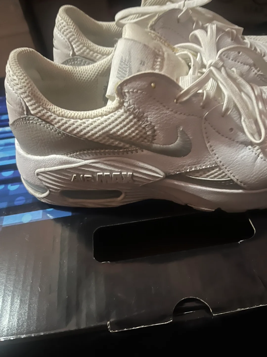 Nike Air Max running shoes image indicator(2)