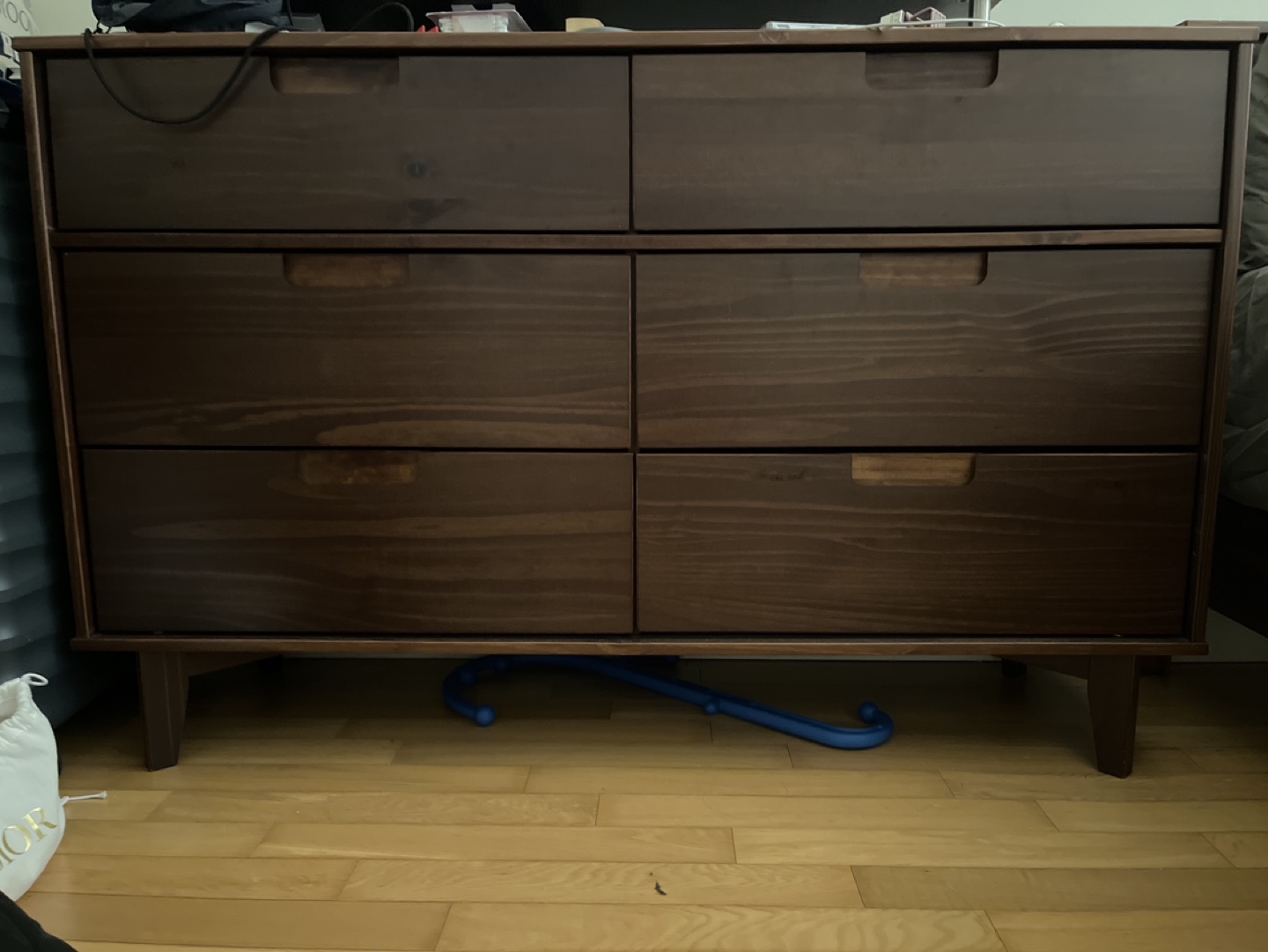 6-Drawer Dresser
