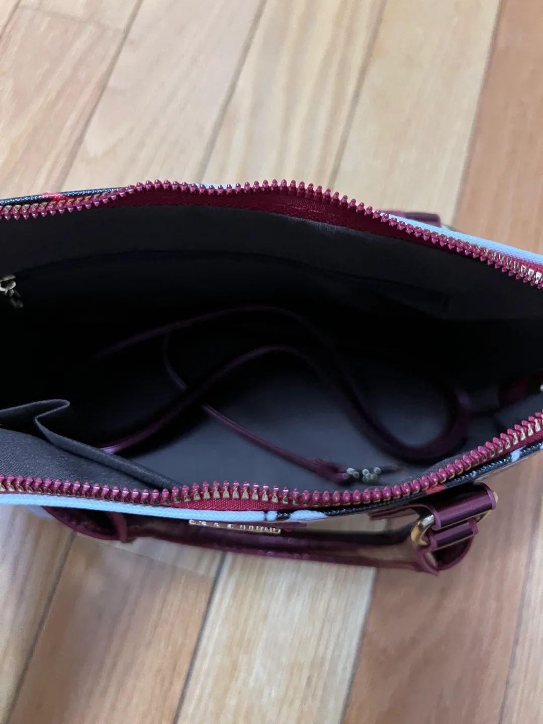 Floral Handbag image indicator(2)