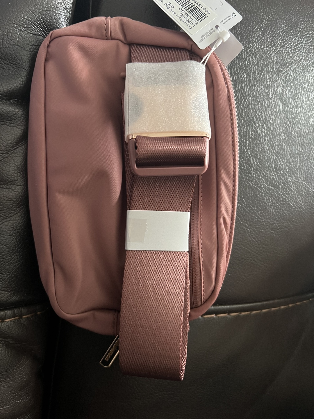Lululemon Everywhere Belt Bag - Gold Rose - photo 2