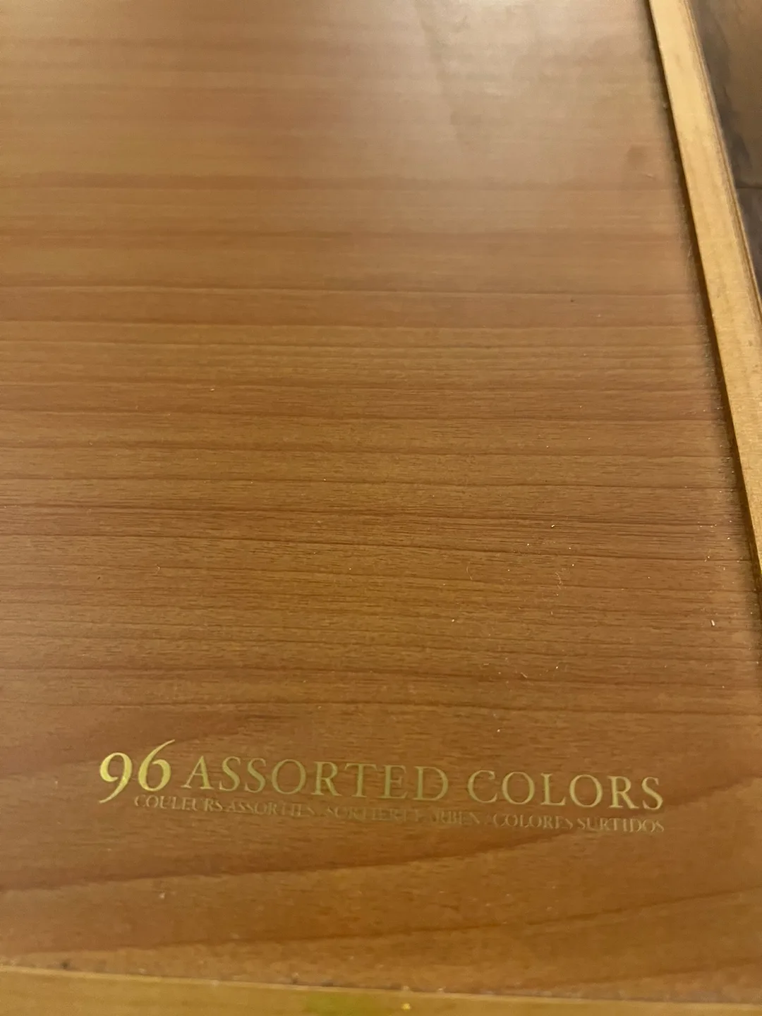 Gallery Mungyo Semi Hard Pastels 96 Colors Wood Box image indicator(3)