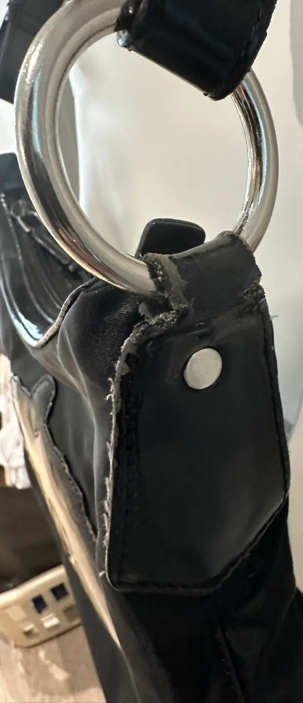 Authentic Prada Black Nylon leather detailed Shoulder Bag image indicator(4)