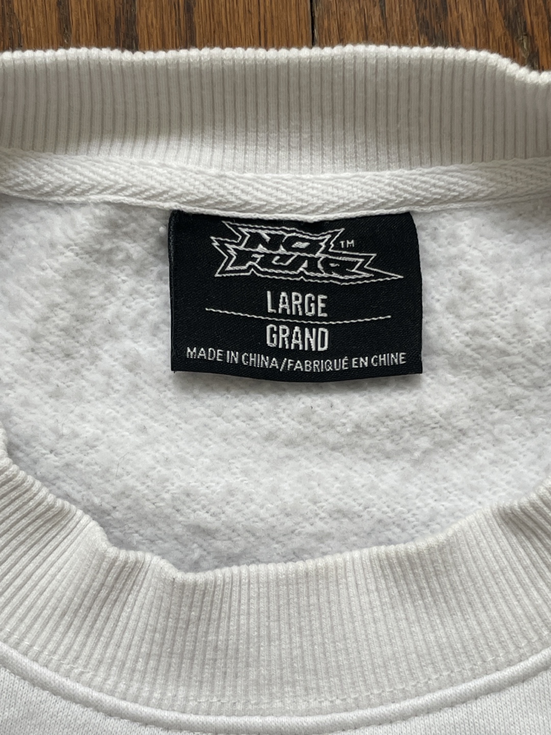 No Fear White Crewneck Sweatshirt Size Large - photo 3