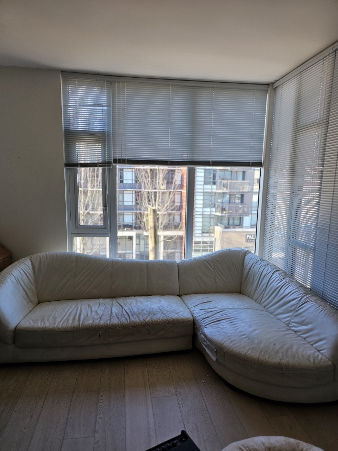 White Leather L-Shaped Sectional Sofa