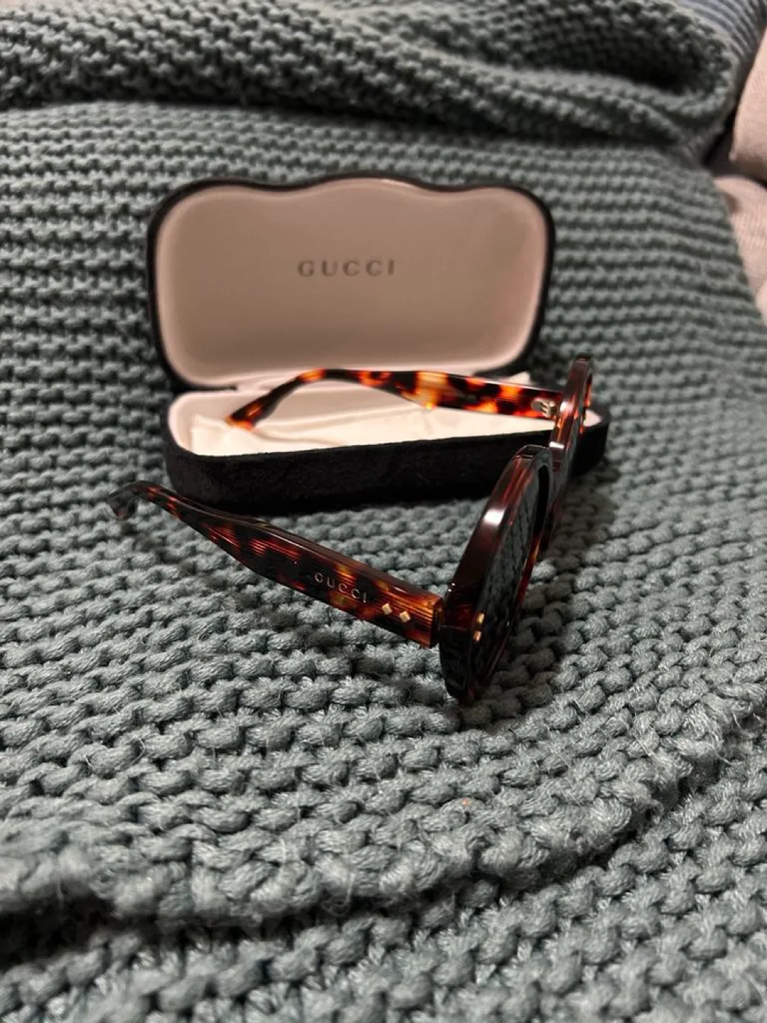 Gucci Sunglasses Tortoise Shell Round image indicator(2)