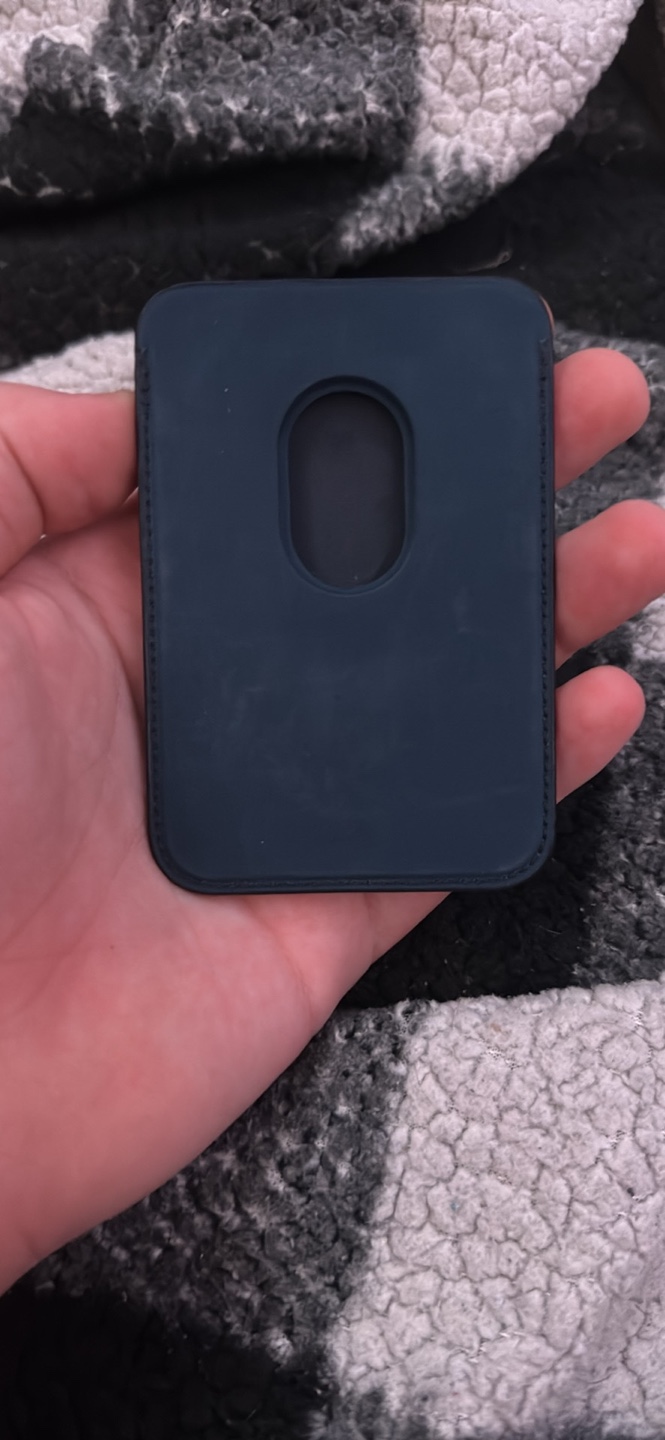 iPhone 15 Pro - 128GB - Okay condition with Wallet - photo 5