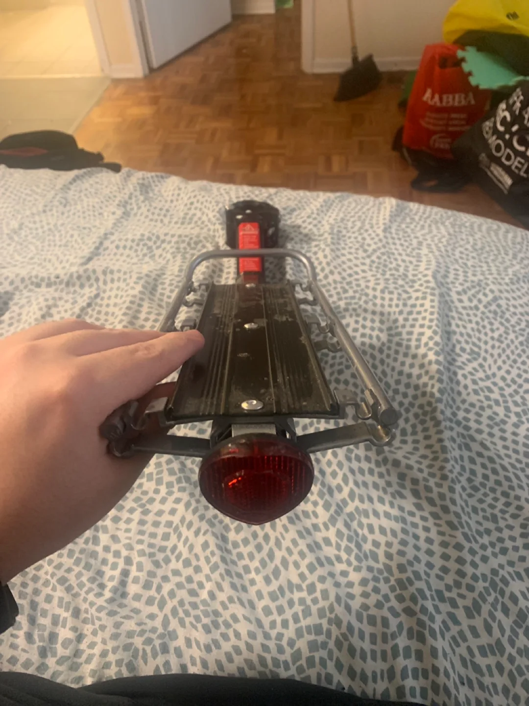 Bicycle Rear Rack with Milk Crate Basket image indicator(3)