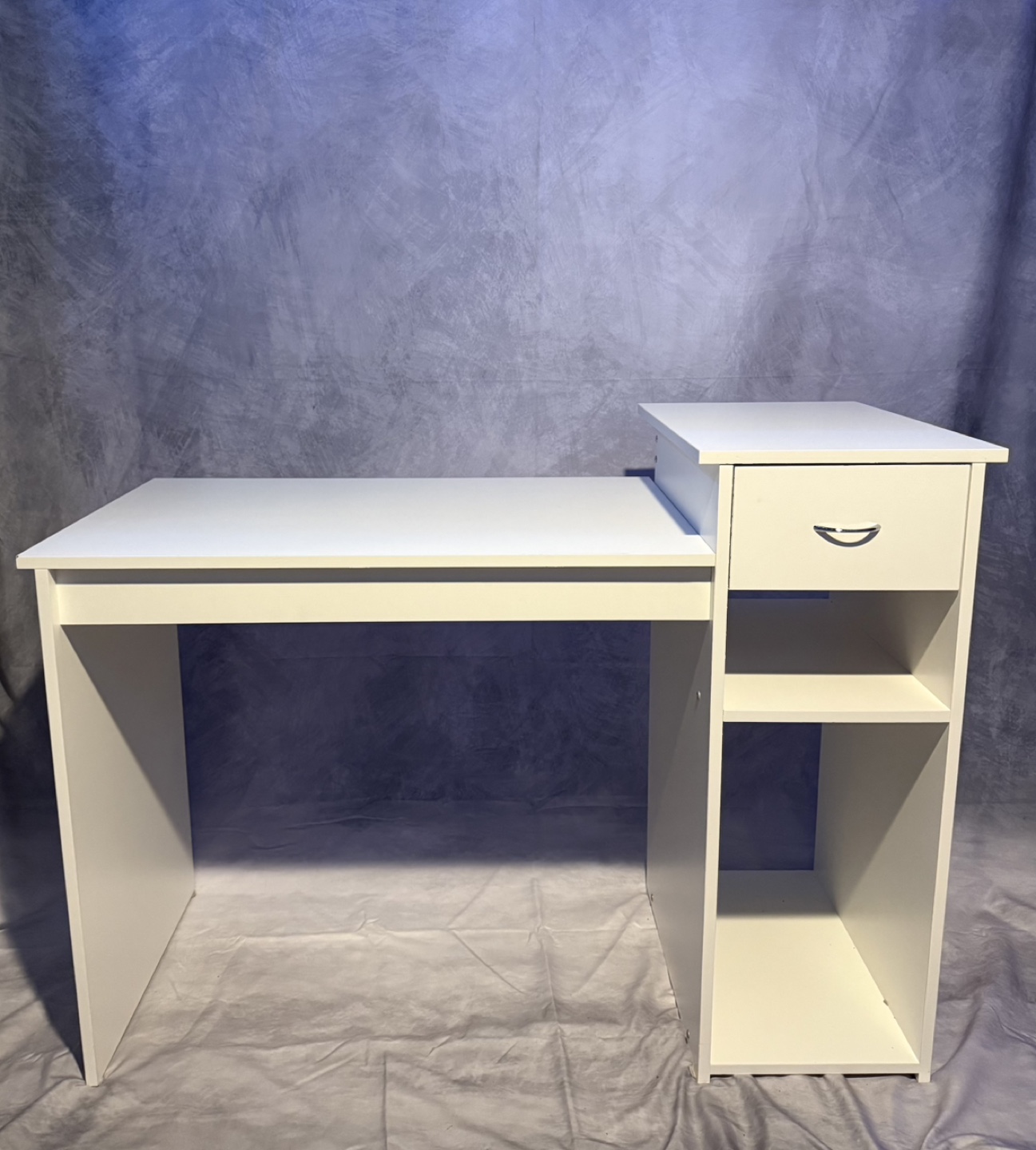 *Free Delivery* White Computer Desk with Drawer and Shelves